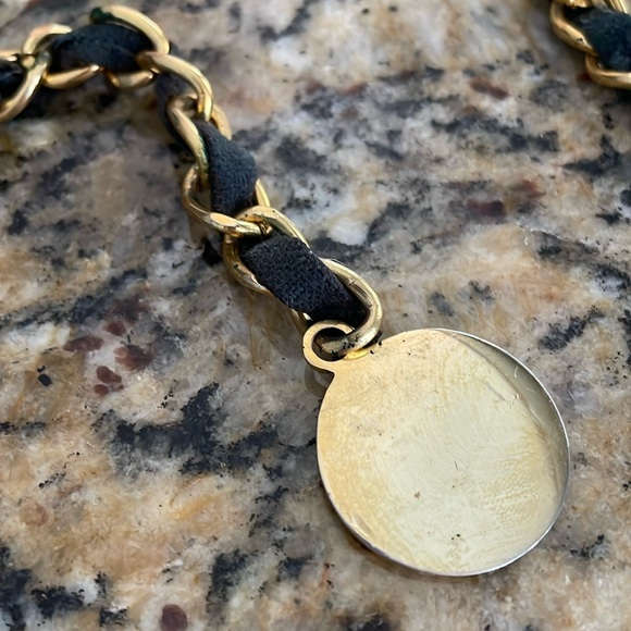 💝 VINTAGE CHANEL 31 RUE CAMBON CHAIN BELT 💝 trades welcome ⭐️ - Picture 8 of 12